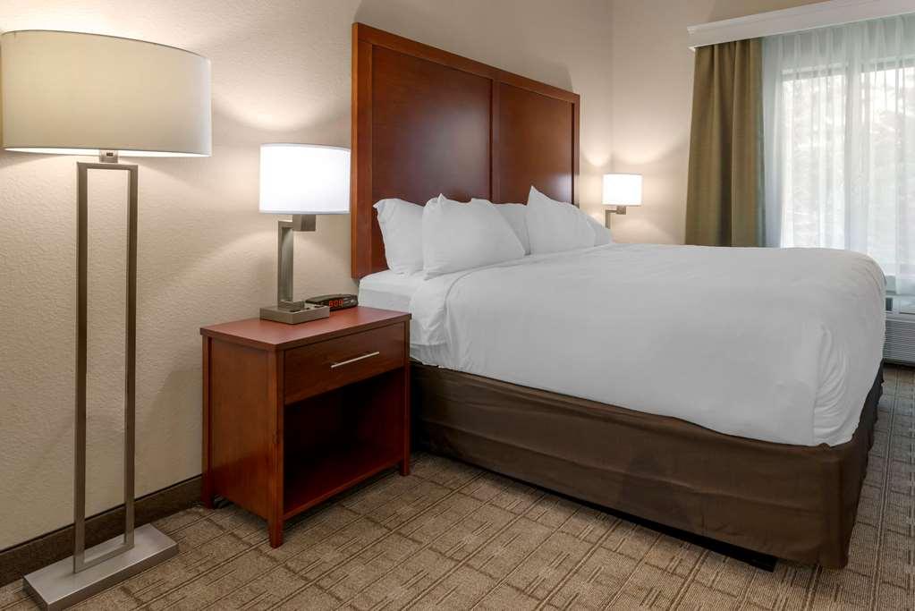 Comfort Inn & Suites Mankato Room photo