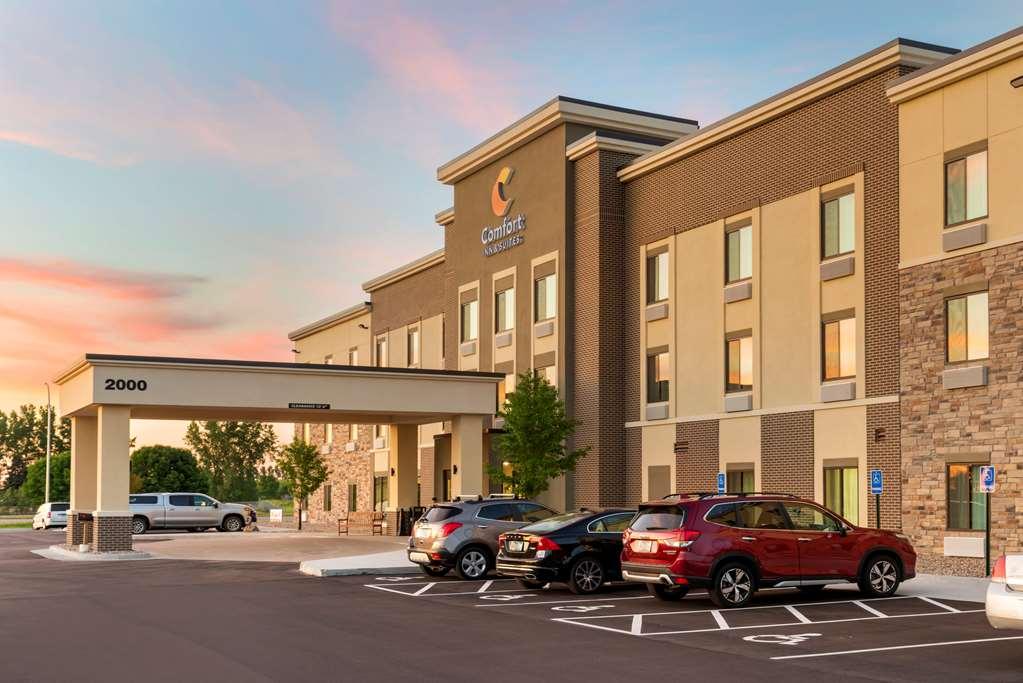 Comfort Inn & Suites Mankato Exterior photo